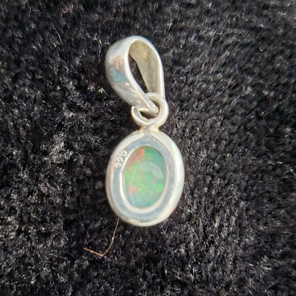 Sterling SIlver Oval Ethiopian Opal Pendant - Natural Stone - Picture 3 of 5